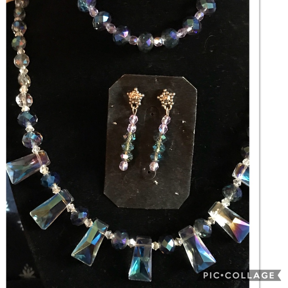 Crystal Aurora Borealis 3 PC Set 22 9-1/2 1-1/2”